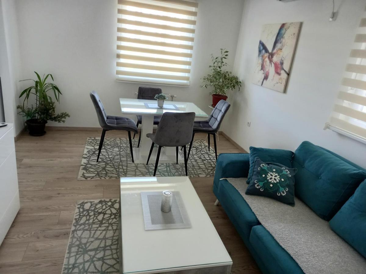 Apartman Vrbas Sa Podzemnom Garazom Banyaluka Dış mekan fotoğraf