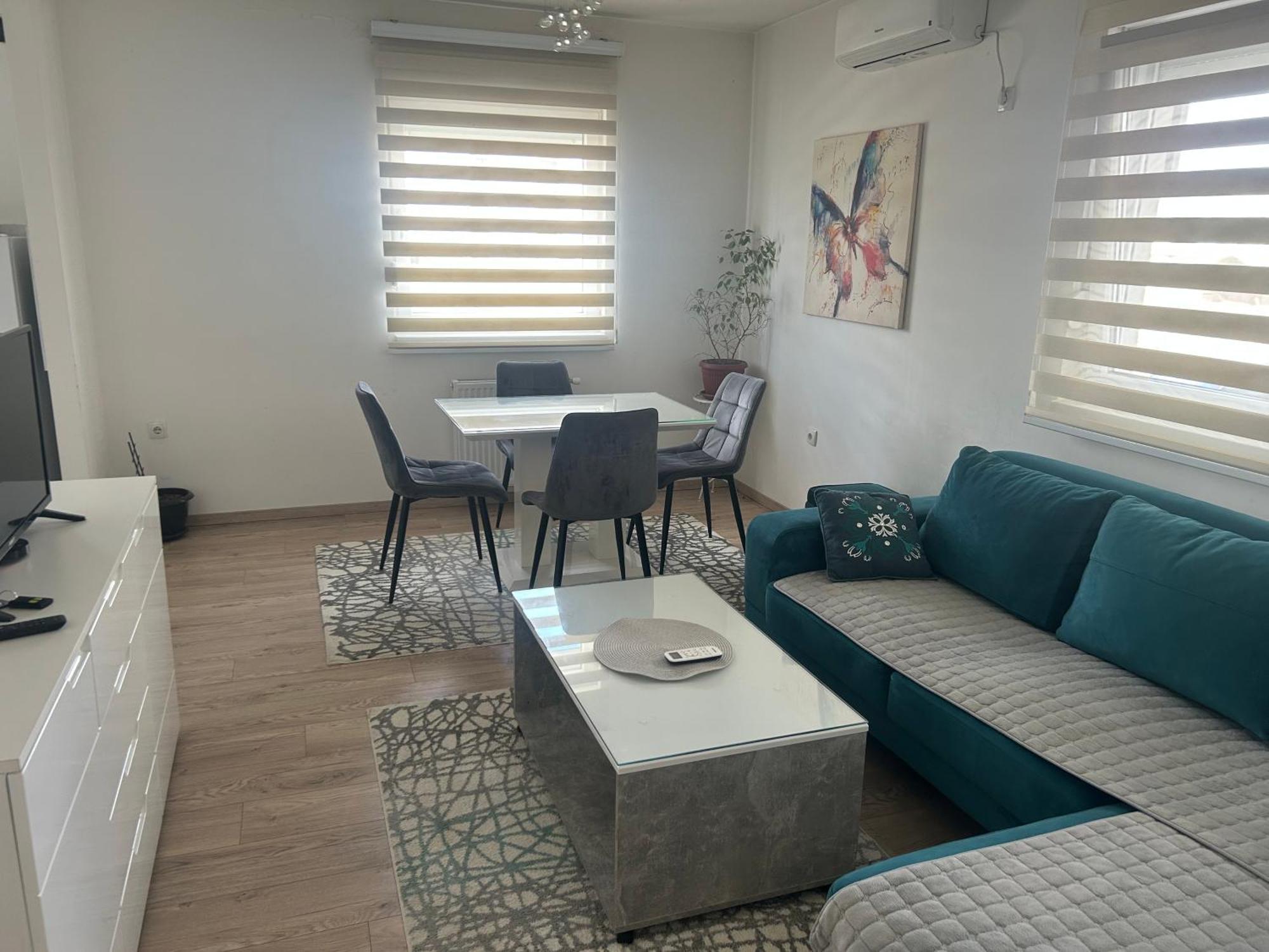 Apartman Vrbas Sa Podzemnom Garazom Banyaluka Dış mekan fotoğraf